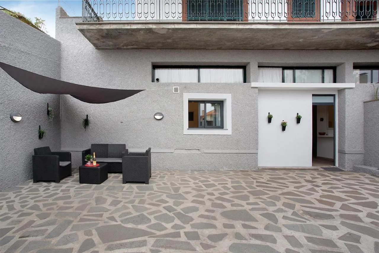 Funchal Boa Nova Apartment contacts